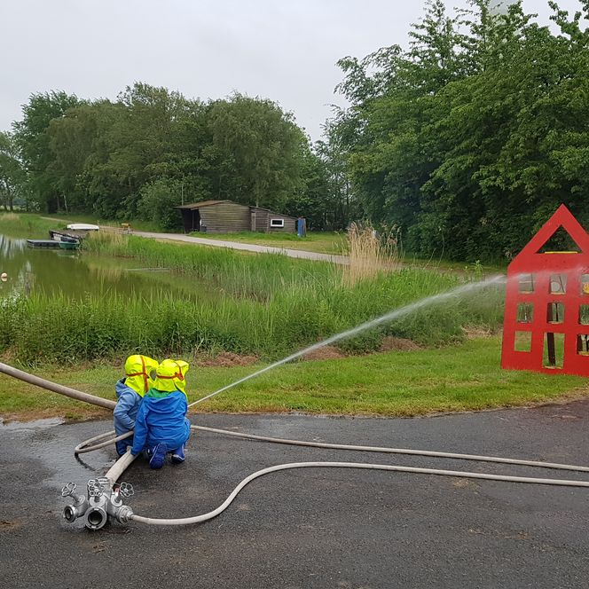 Feuerwehr im Sommercamp im Nordseebad Otterndorf