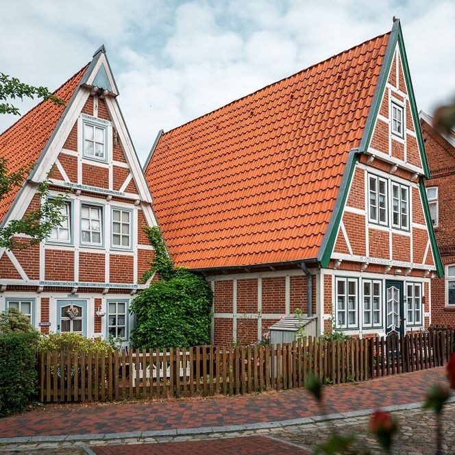 Fachwerkhäuser in der historischen Altstadt im Nordseebad Otterndorf