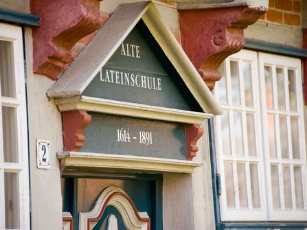 Eingang Alte Lateinschule ind er Historischen Altstadt