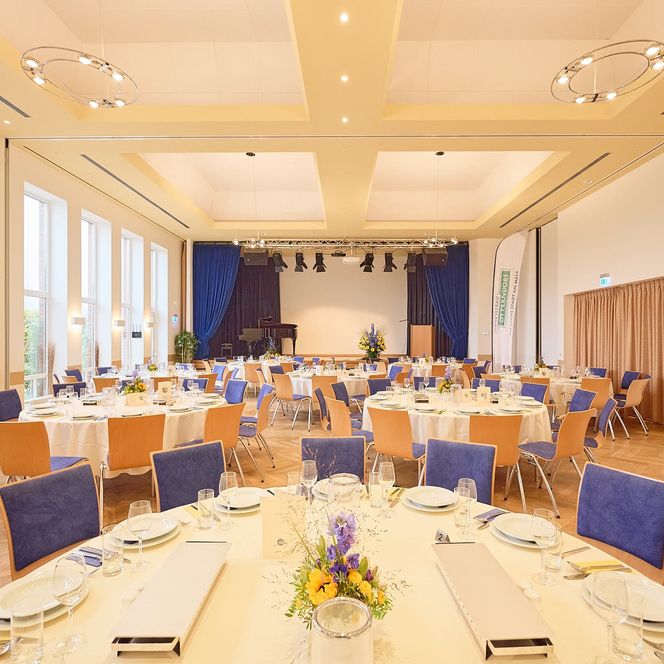 Saal in den Seelandhallen im Nordseebad Otterndorf